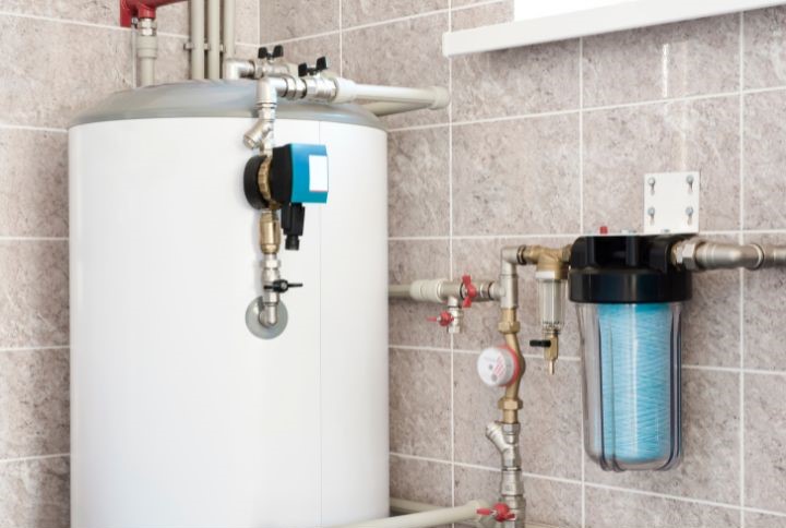 Gas hot water system